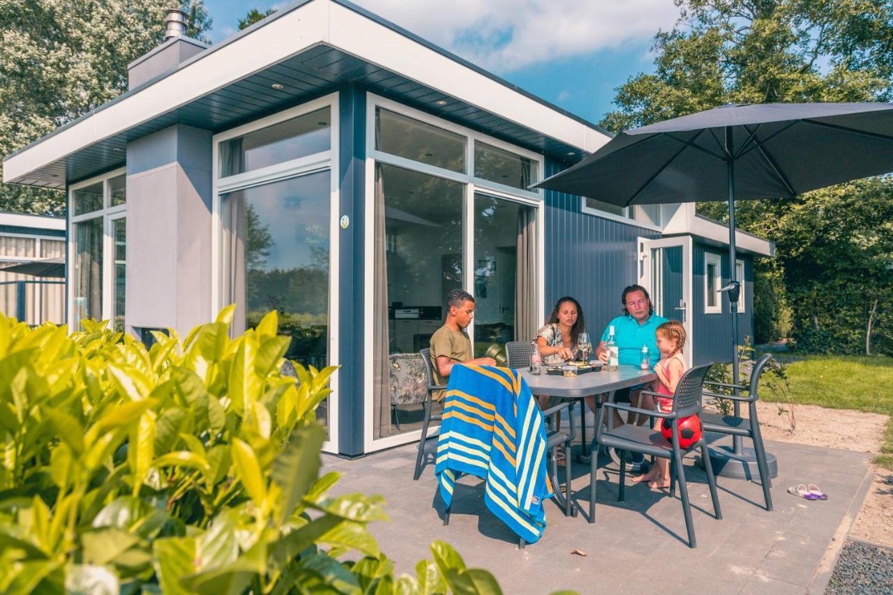 Europarcs De Biesbosch Hotel Willemsdorp Exterior photo