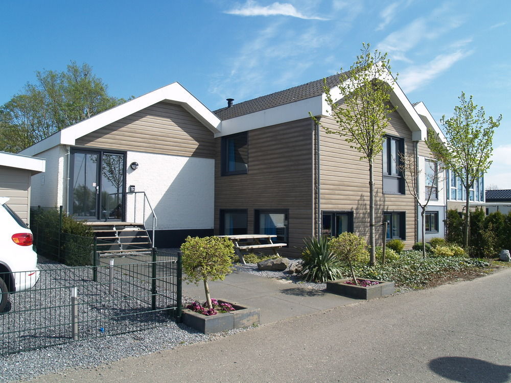 Europarcs De Biesbosch Hotel Willemsdorp Exterior photo