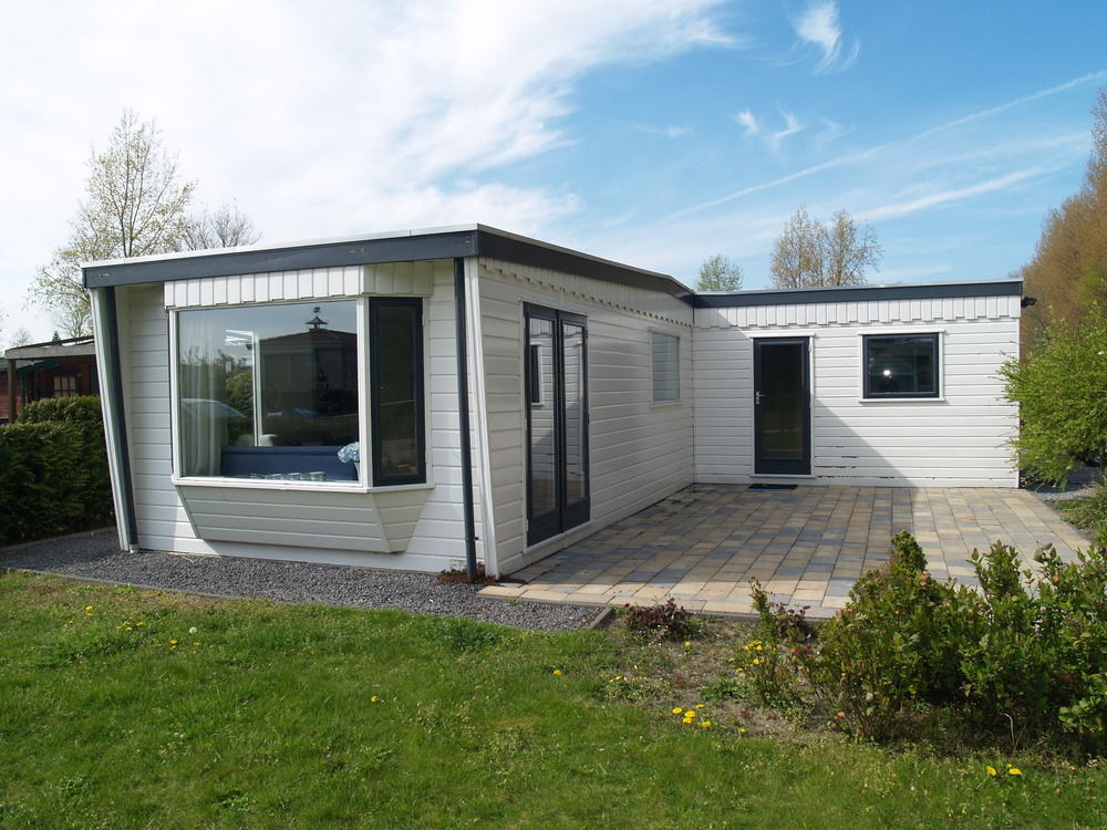 Europarcs De Biesbosch Hotel Willemsdorp Exterior photo