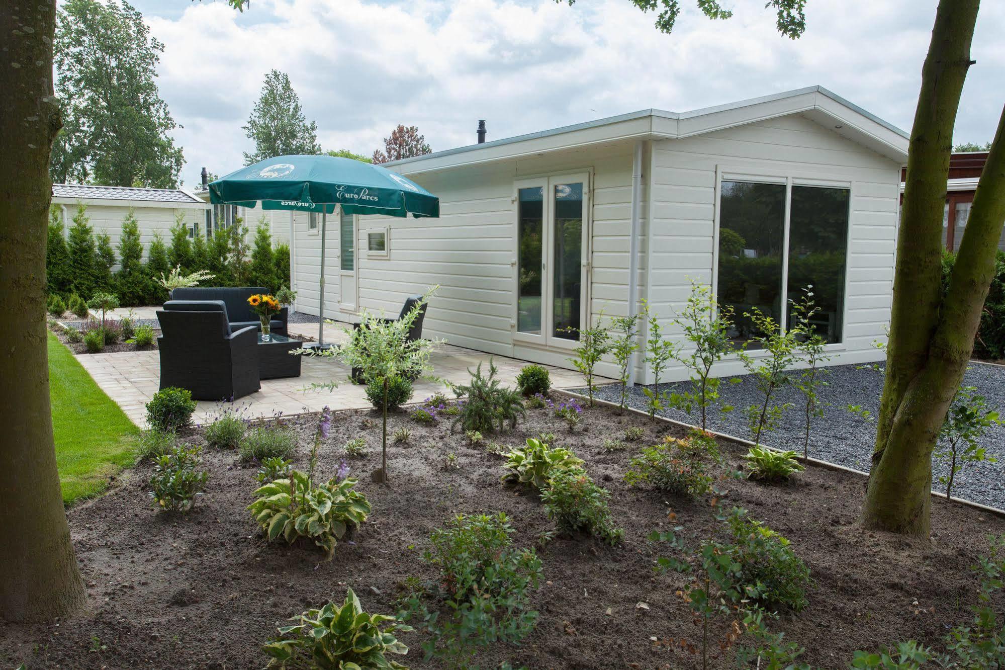 Europarcs De Biesbosch Hotel Willemsdorp Exterior photo